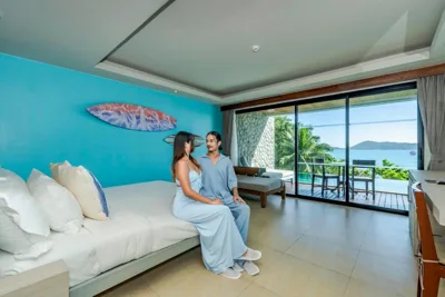 Deluxe-Zimmer mit Meerblick und Poolzugang — Zenmaya Oceanfront Phuket, Trademark Collection by Wyndham